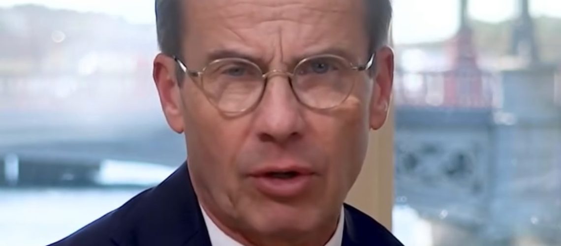 Le Premier ministre Ulf Kristersson annonçant sur sa chaîne Instagram le lancement de la loi le 1er octobre 2025. Capture d’écran